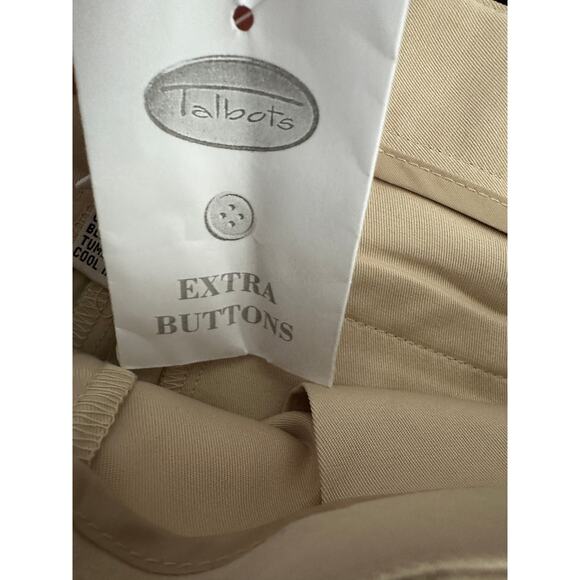 Talbots Solid Khaki Tan Polyester Blend Stretch Shorts Women's Size 6 NWOT - Picture 7 of 9